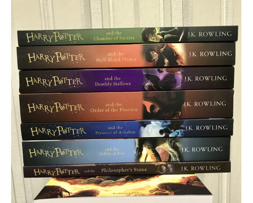 Комплект книг : Гарри Поттер 7 книг (на английском языке) Harry Potter. Дж. К. Роулинг