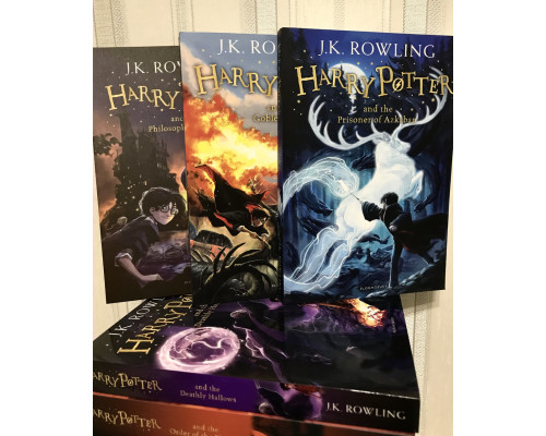 Комплект книг : Гарри Поттер 7 книг (на английском языке) Harry Potter. Дж. К. Роулинг