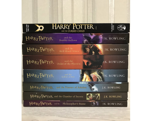 Комплект книг : Гарри Поттер 8 книг (на английском языке) Harry Potter. Дж. К. Роулинг
